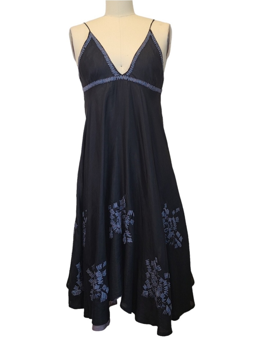 Vintage Chan Luu 100% silk embroidered slip dress